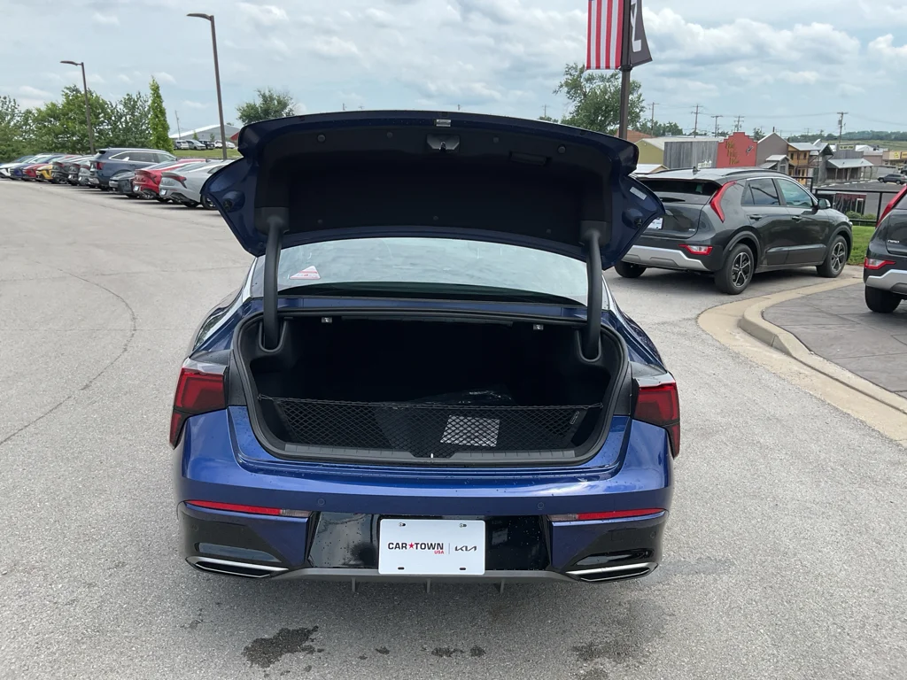 Used 2026 Yacht Blue Kia GT-Line image 15