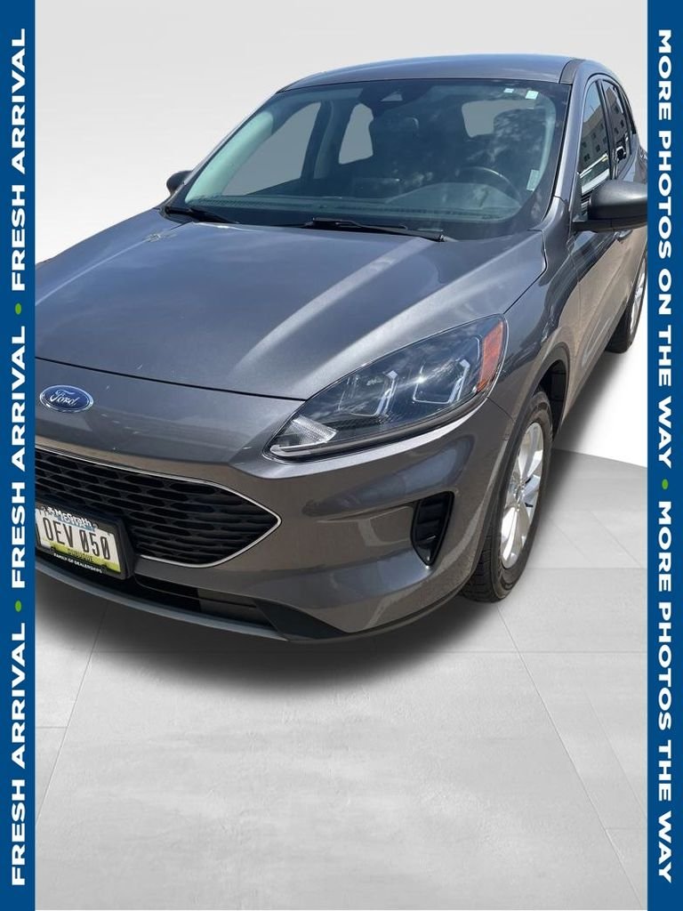 Used 2022 Gray Ford SE image 1