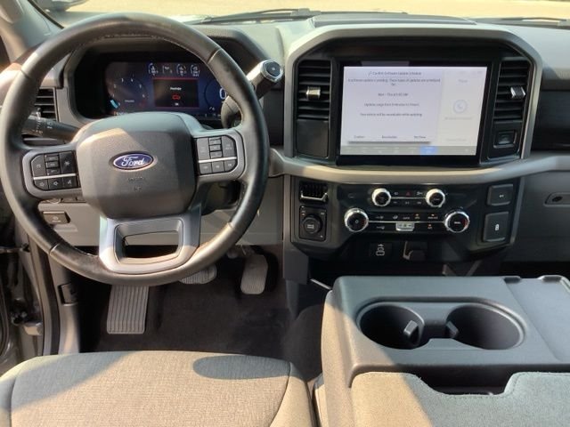 2025 Ford F-150 XLT - Photo 13