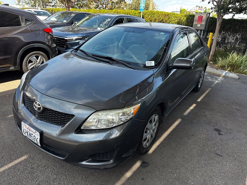 Used 2010  Toyota  image 9
