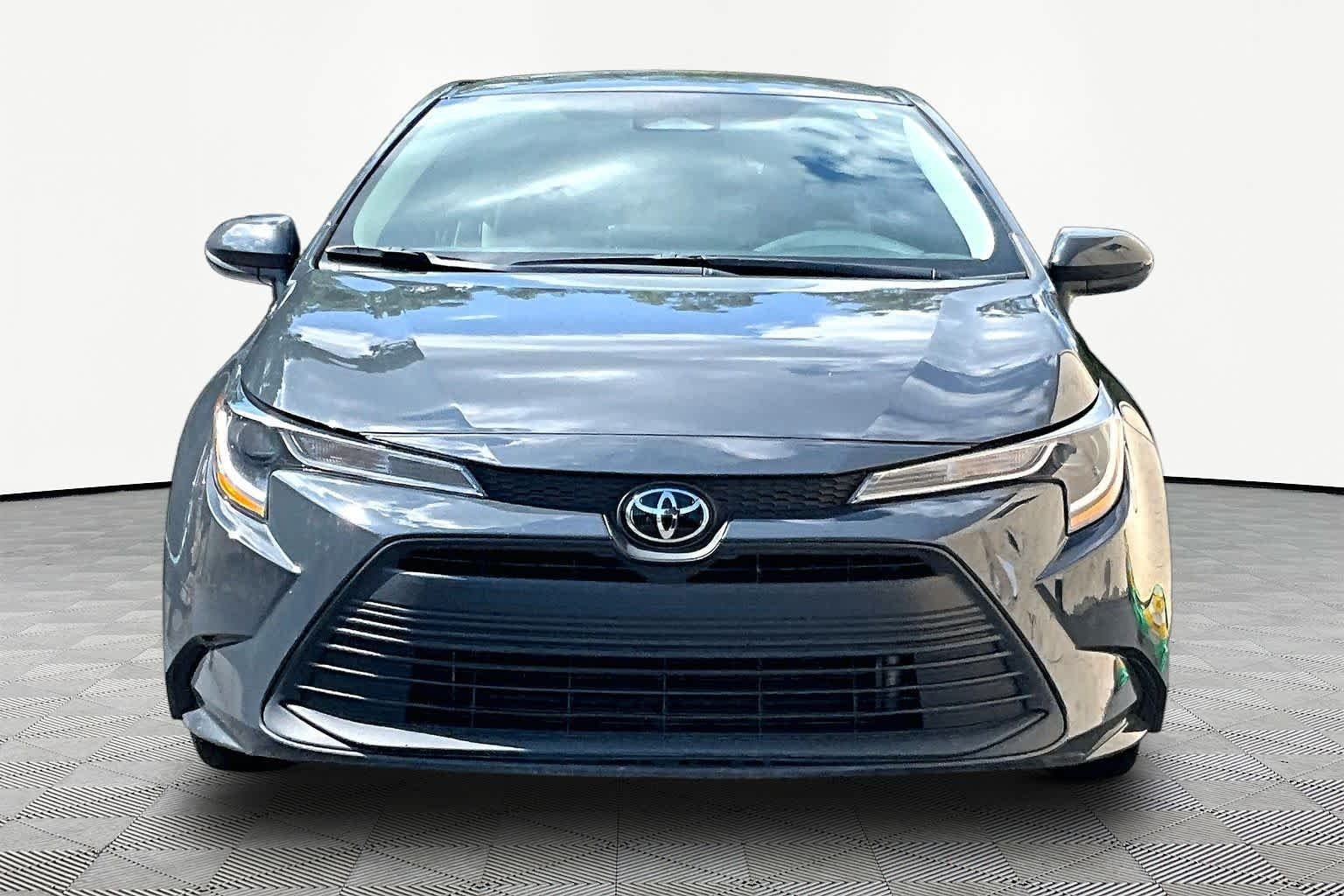 Used 2024 Underground Toyota LE image 4