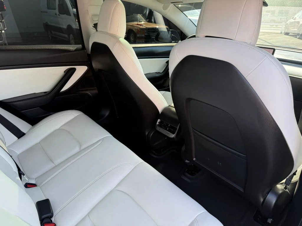 Used 2020 Gray Tesla Standard image 24