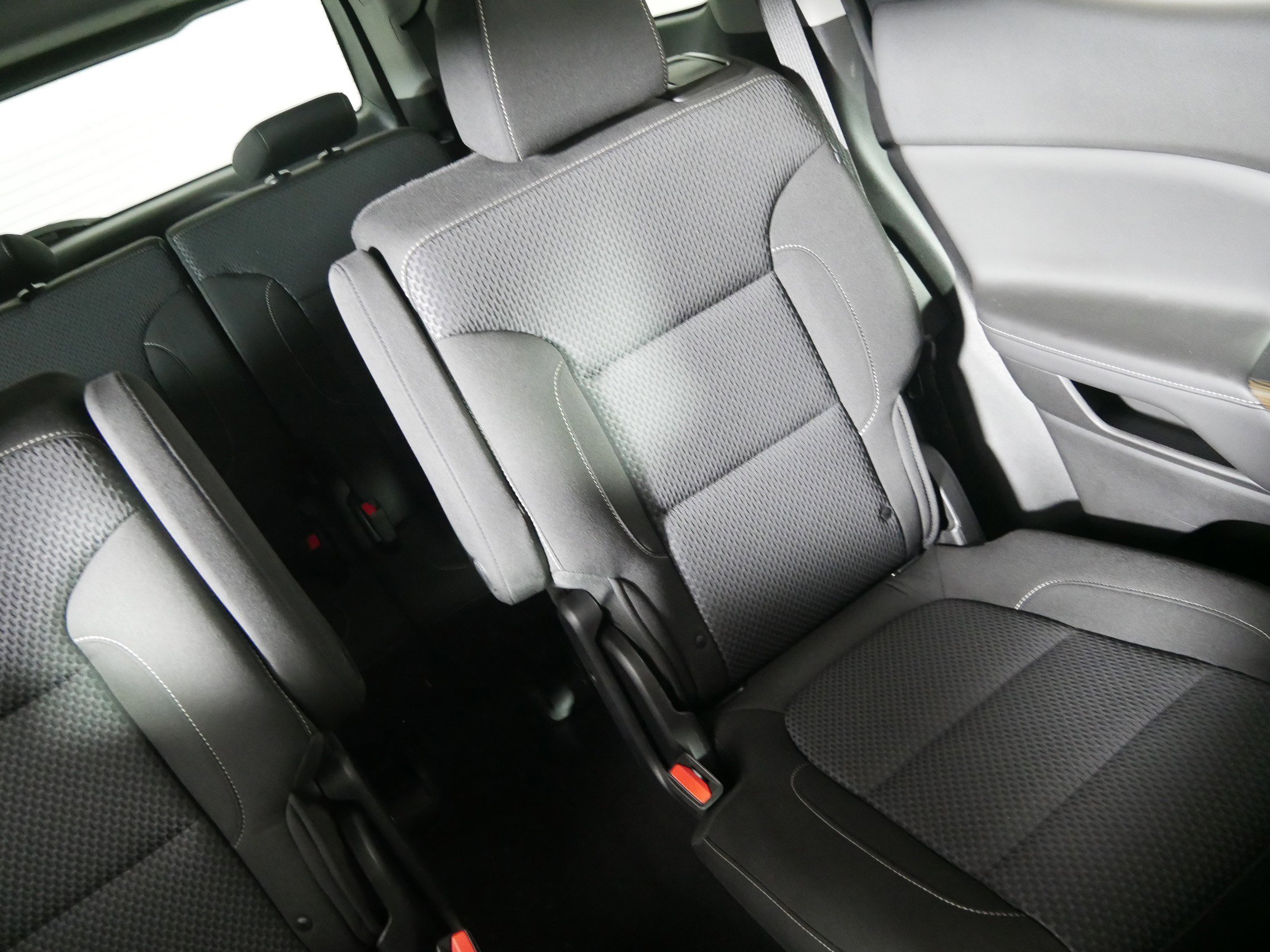2023 GMC Acadia SLE - Photo 14