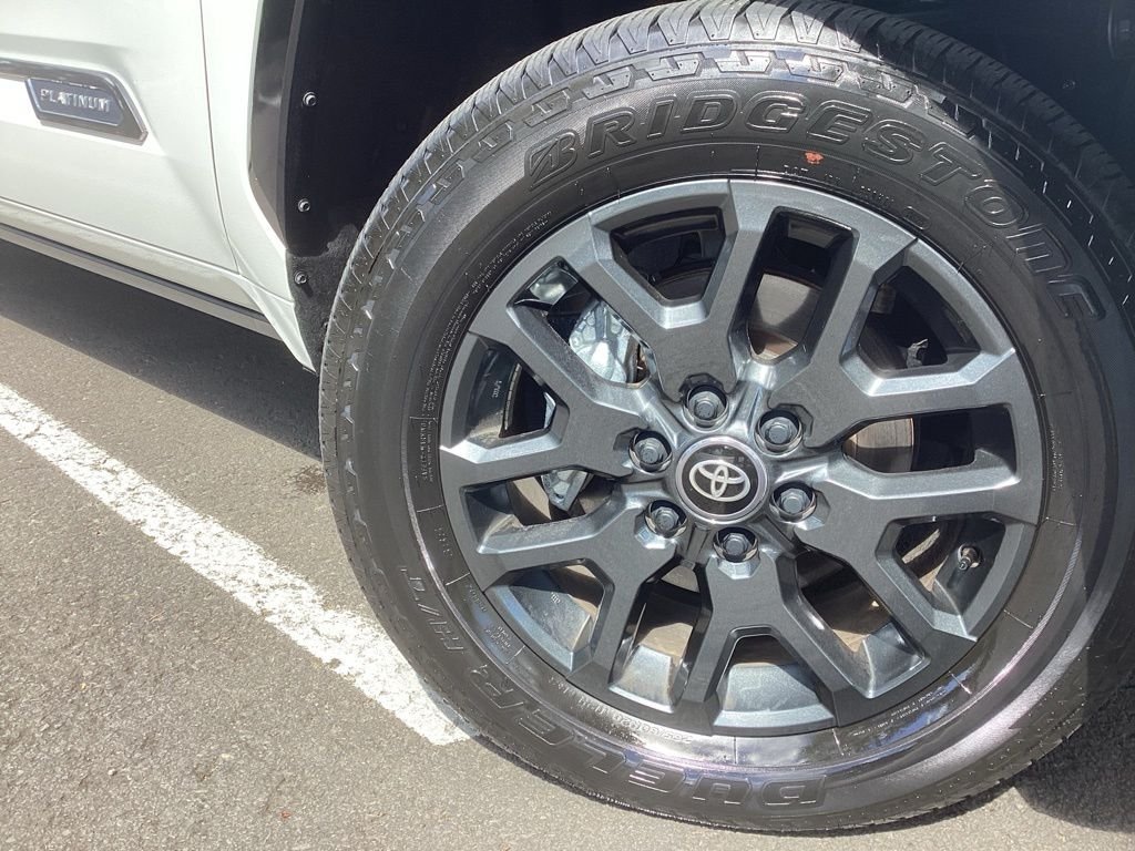 Used 2025 Beige Toyota Platinum image 7