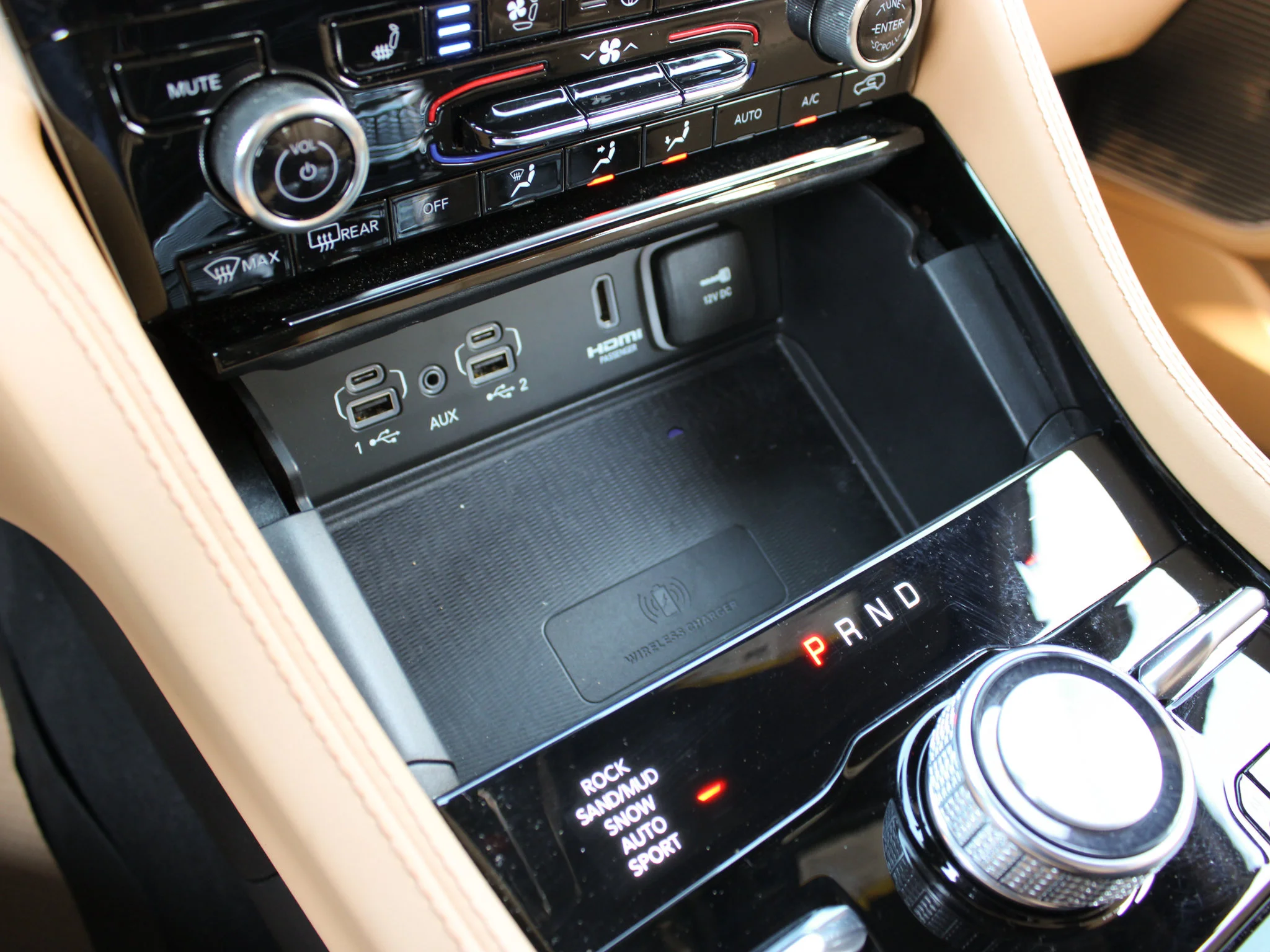 Used 2025 White Jeep Summit Reserve * No Accidents | Luxury SUV | Remote Start | Apple CarPlay image 34