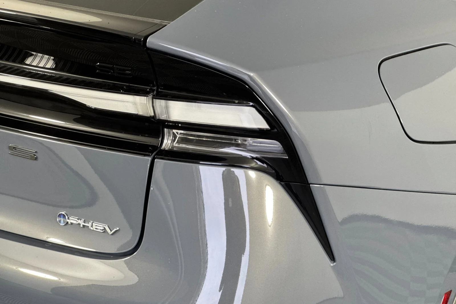 New 2026 Guardian Gray Toyota  SE image 6