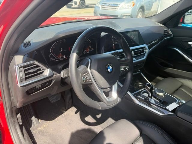 Used 2022 Red BMW 330i image 21