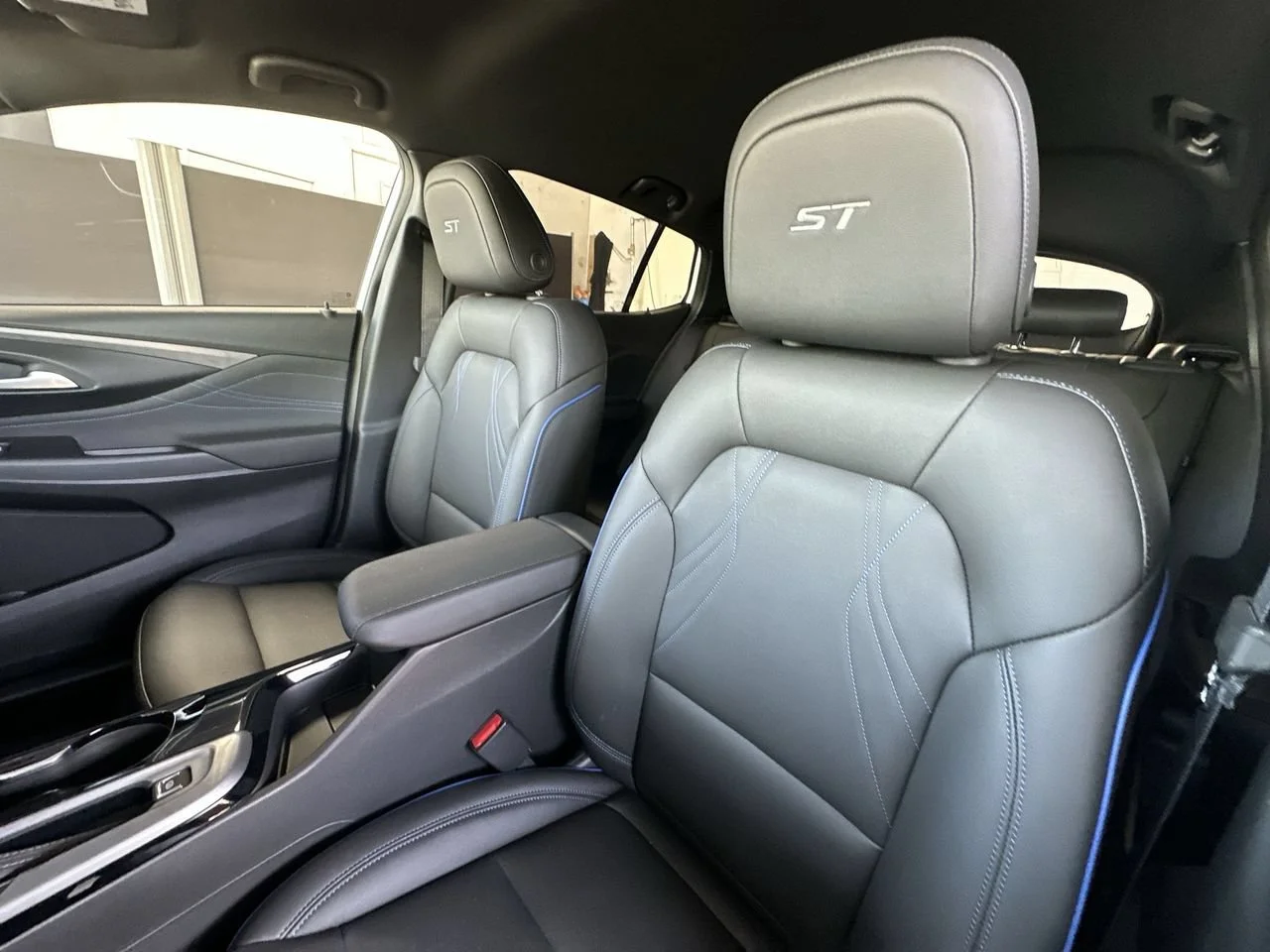 2026 Buick Envista Sport Touring - Photo 14
