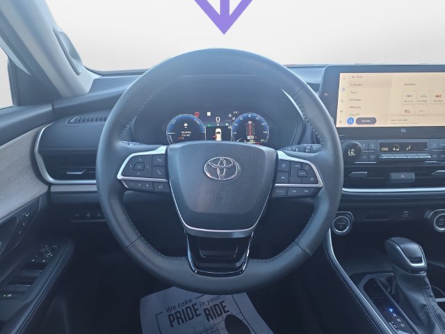 Certified Used 2024 Pearl Toyota Limited image 14