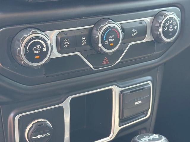 Used 2018 Yellow Jeep Unlimited Sport image 26
