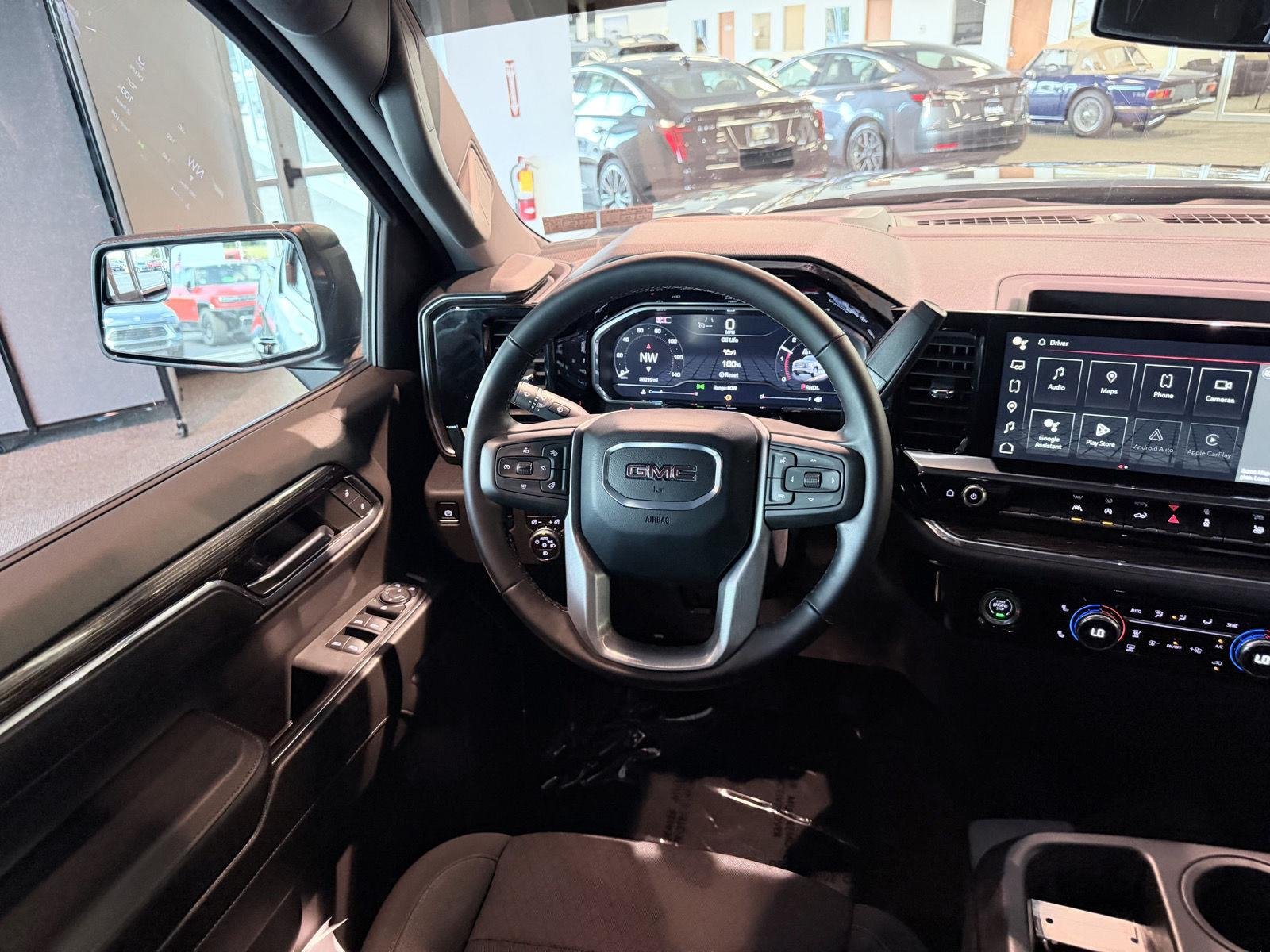 Used 2024 Onyx Black GMC Elevation image 38