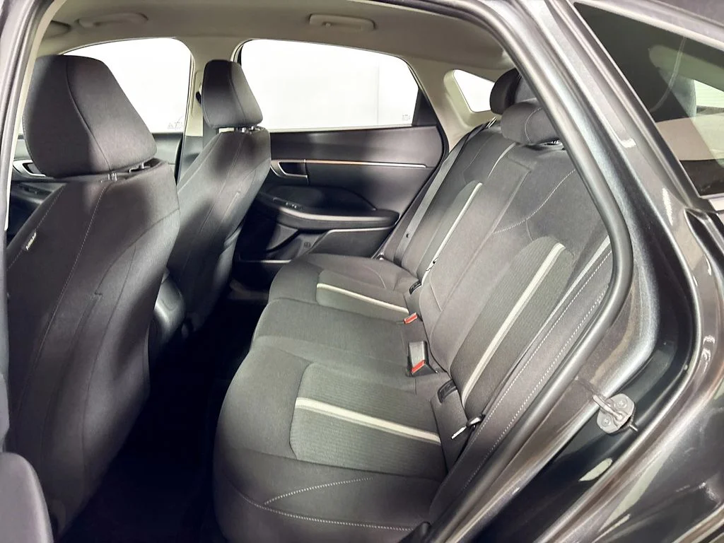 Used 2024 Gray Hyundai SEL image 19