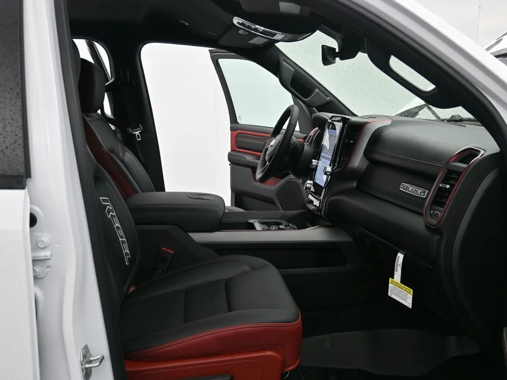 2026 RAM 1500 Rebel - Photo 13