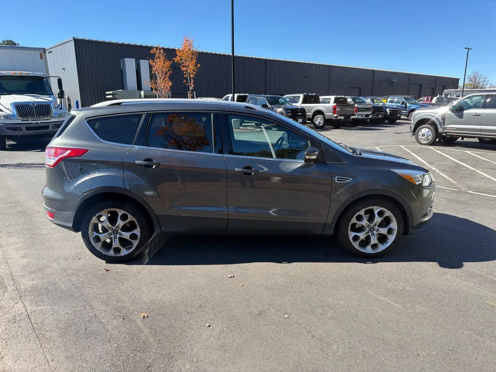 Used 2015 Magnetic Ford Titanium image 7