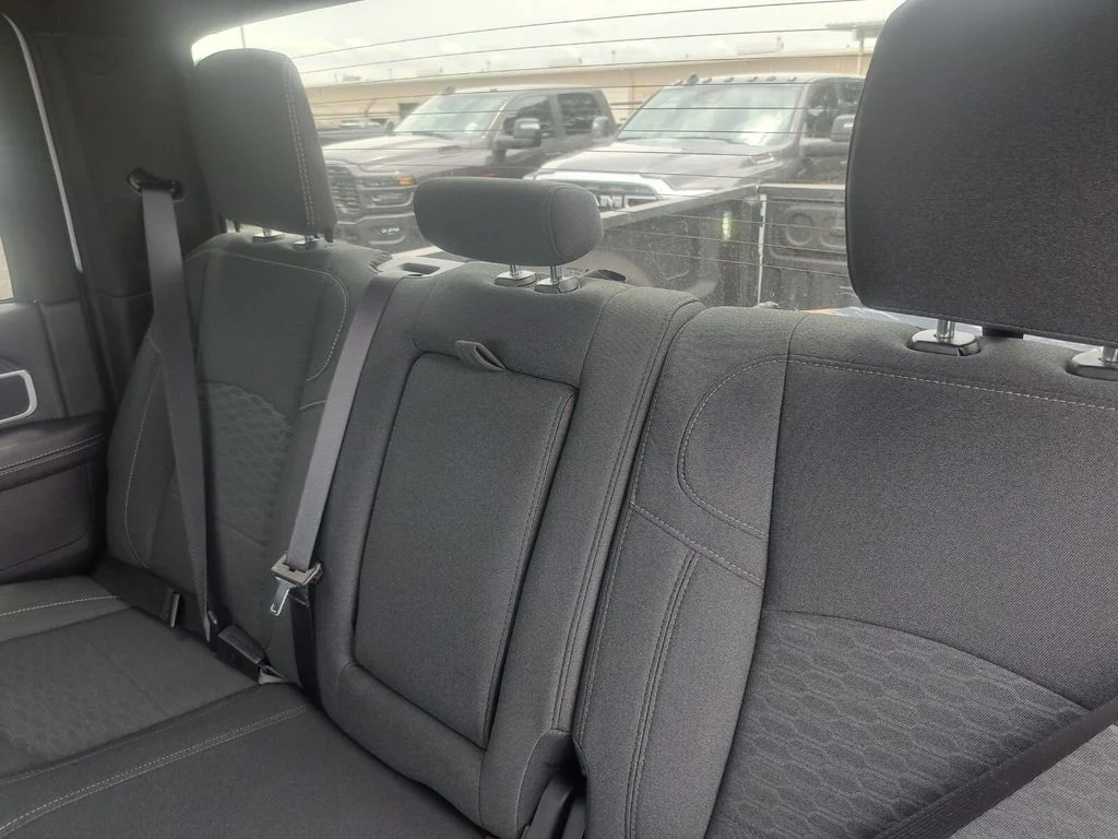 2025 RAM 2500 Big Horn - Photo 24