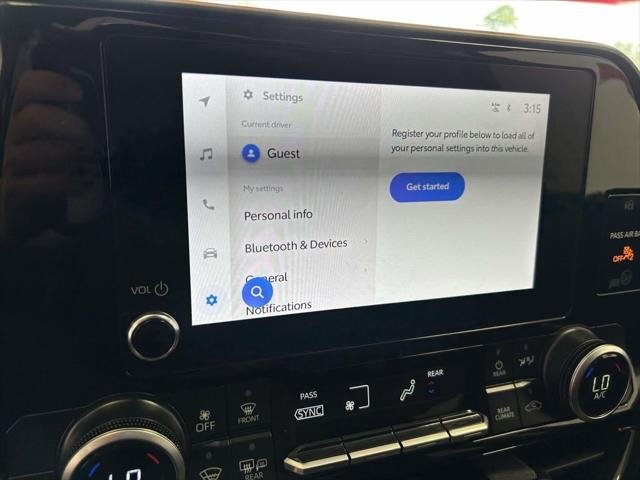 Certified Used 2025 WIND CHILL PEARL Toyota  image 24