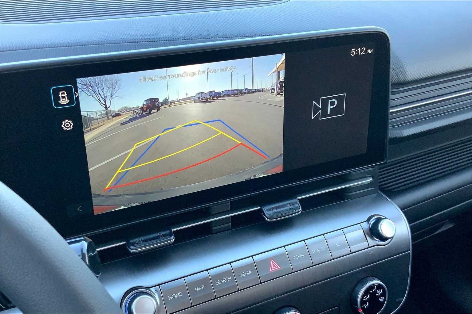 Used 2025 RED Hyundai SE image 18