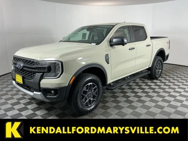 New 2025 Desert Sand Ford XLT image 1