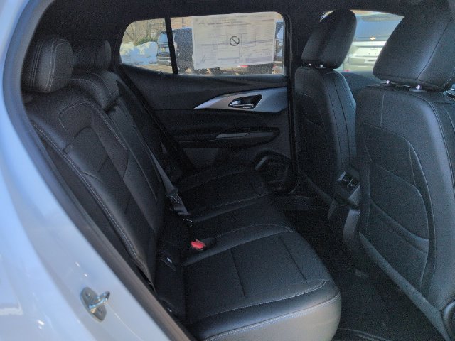 New 2026 Summit White Chevrolet LT image 28