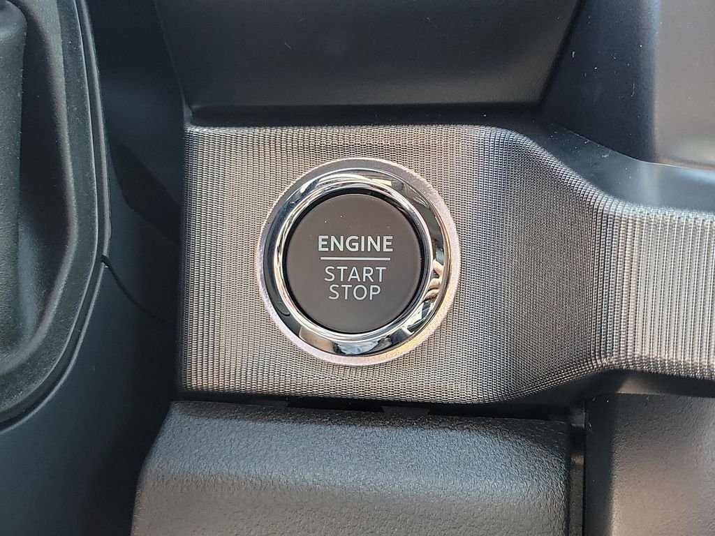 2025 Ford F-350 Super Duty Platinum - Photo 31