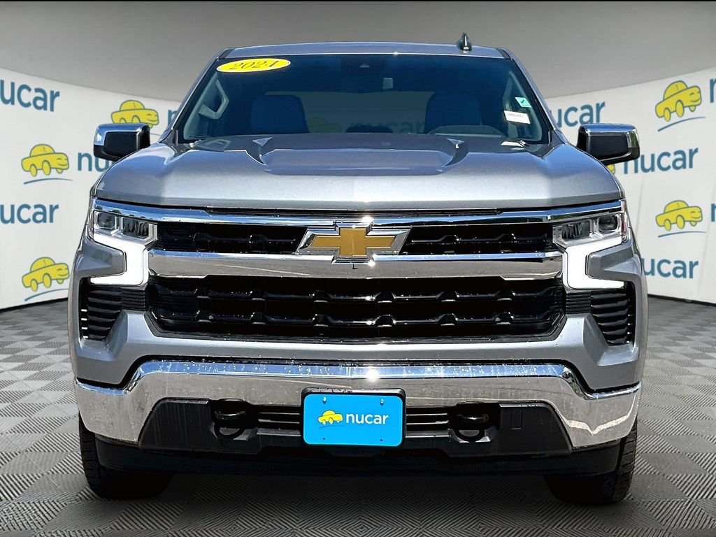 Used 2024 Gray Chevrolet LT image 2