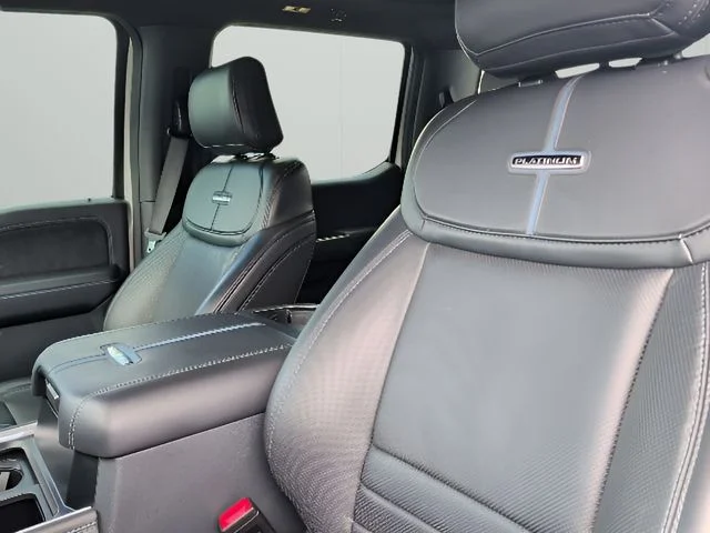 2025 Ford F-250 Super Duty Platinum - Photo 16