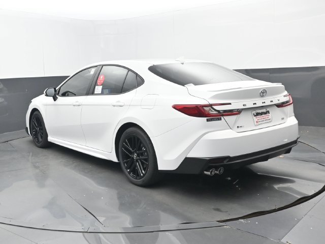 New 2027 Ice Cap Toyota SE image 3