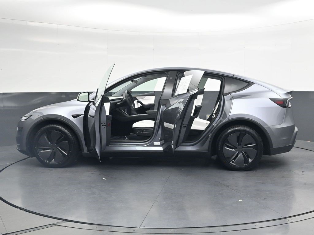Used 2026 Quicksilver Tesla Long Range image 35