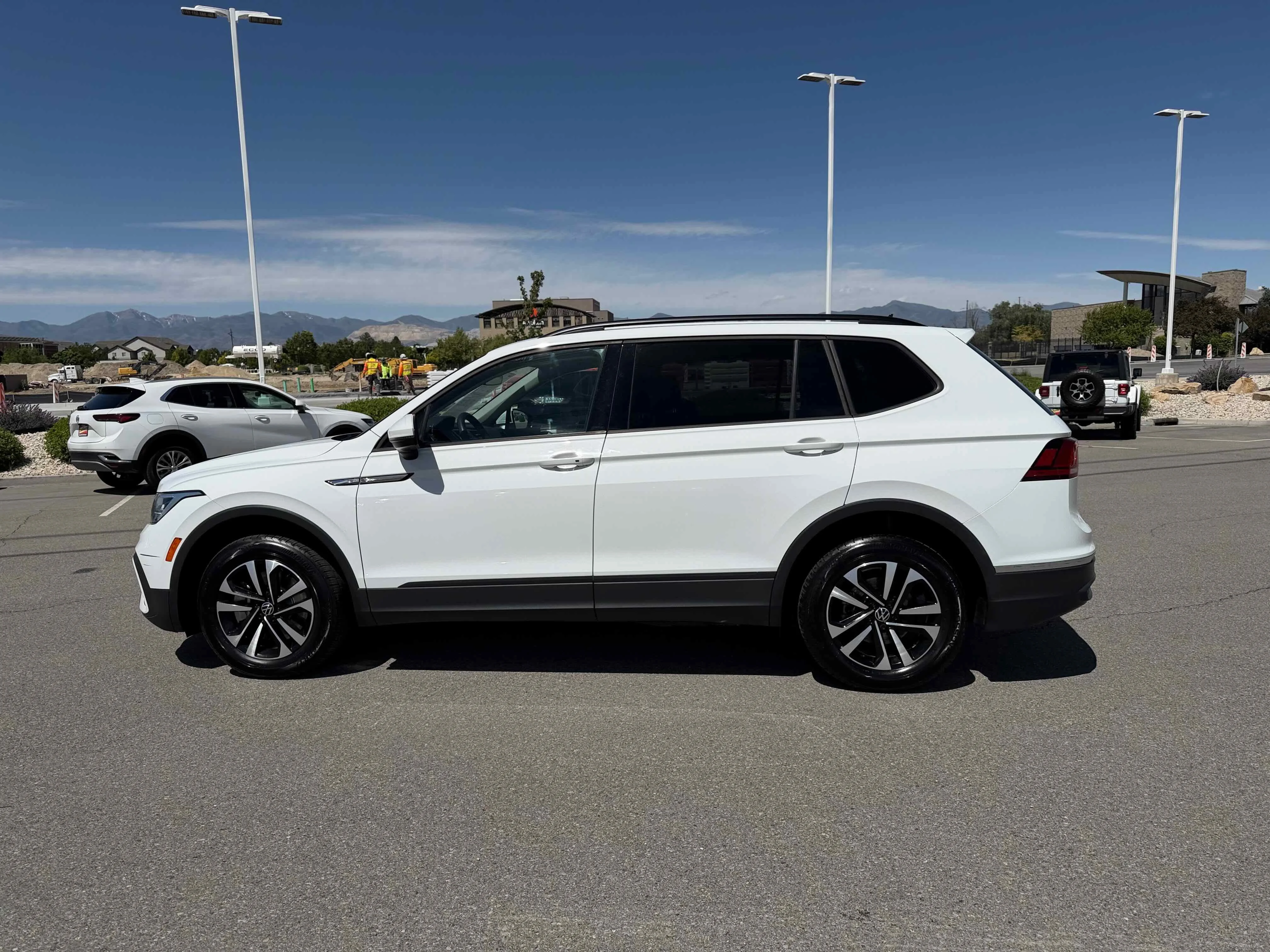 Used 2023 Pure White Volkswagen S image 2