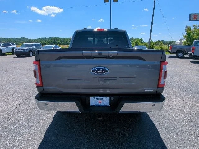 Used 2023 Gray Ford Lariat image 8