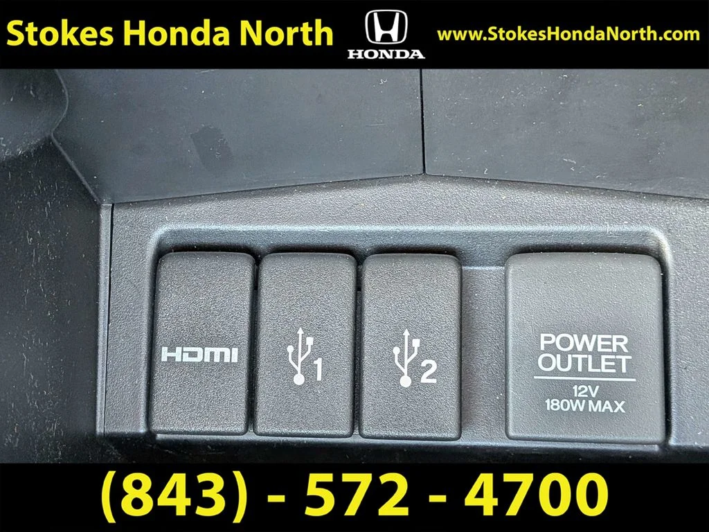 Used 2015 White Honda EX-L image 28