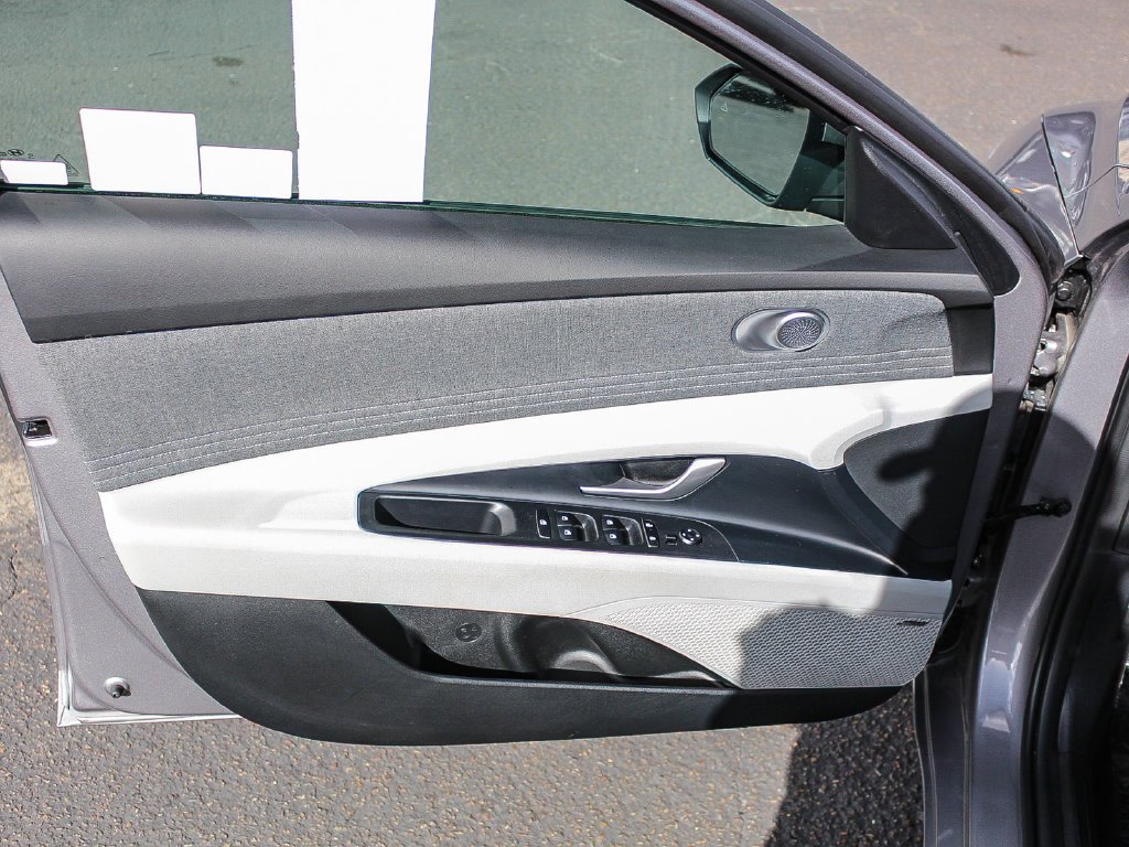 Used 2025 Silver Hyundai Limited image 23