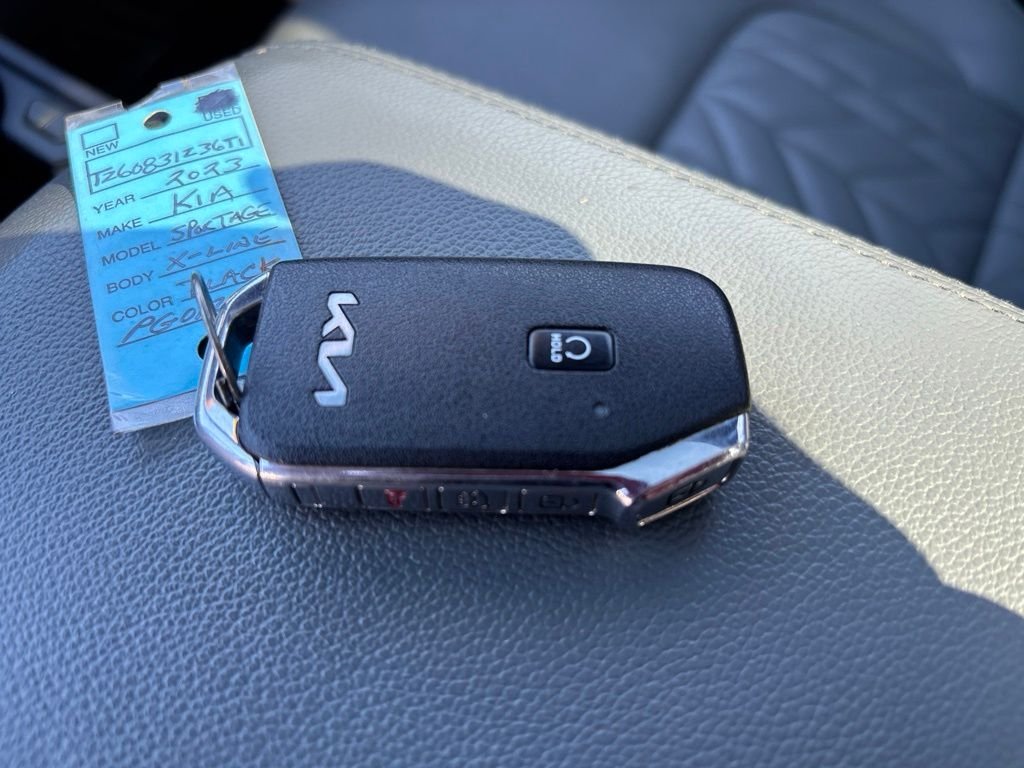 Used 2023 Black Kia X-Line image 33