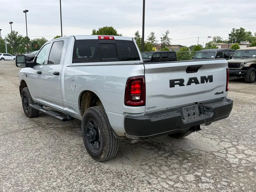 2026 RAM 2500 Tradesman - Photo 9