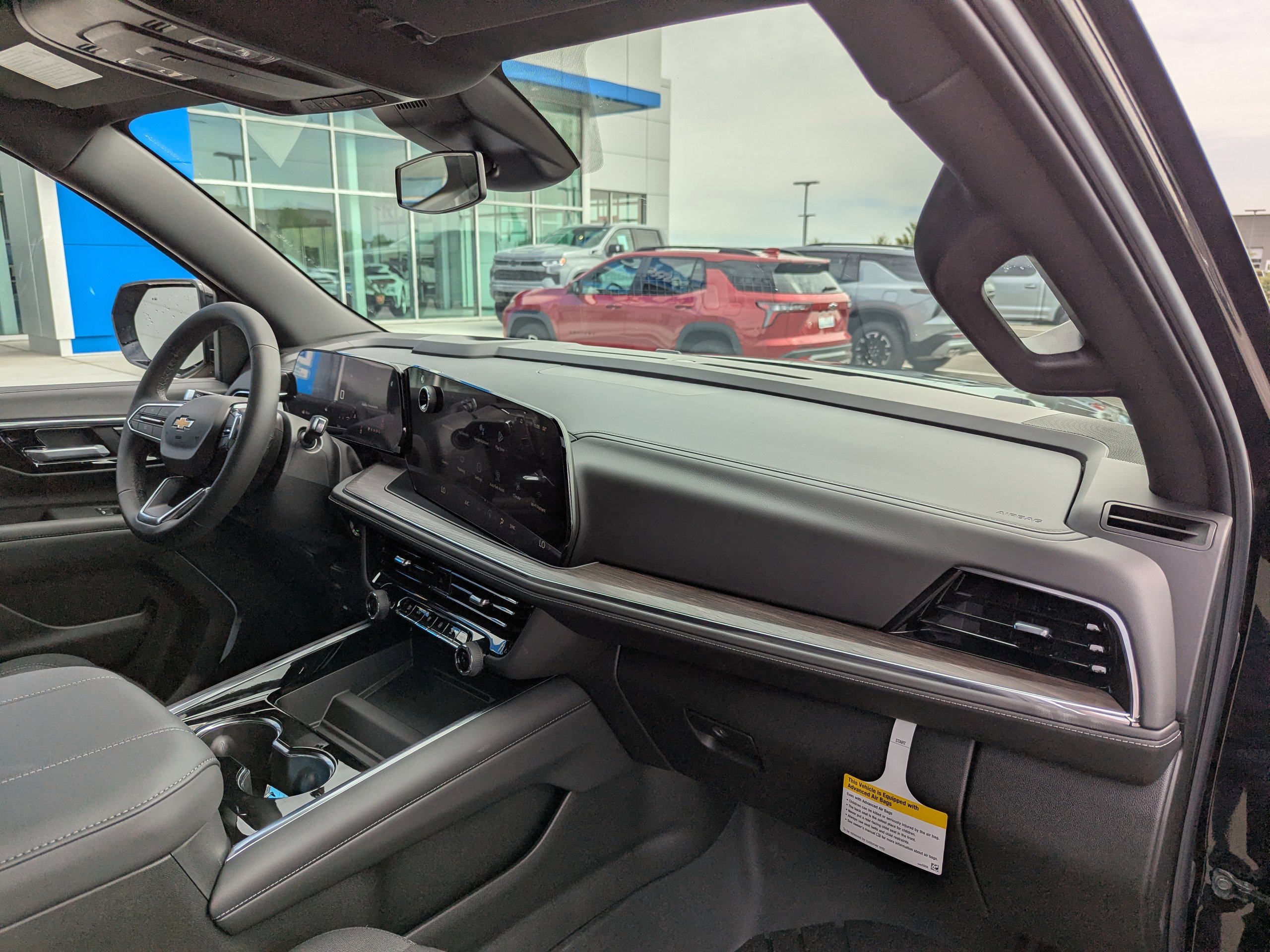 2026 Chevrolet Suburban LS - Photo 45