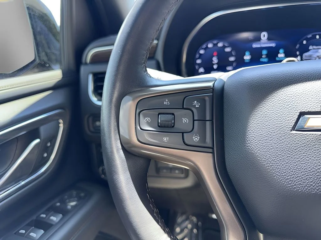 Used 2024 Black Chevrolet High Country image 31
