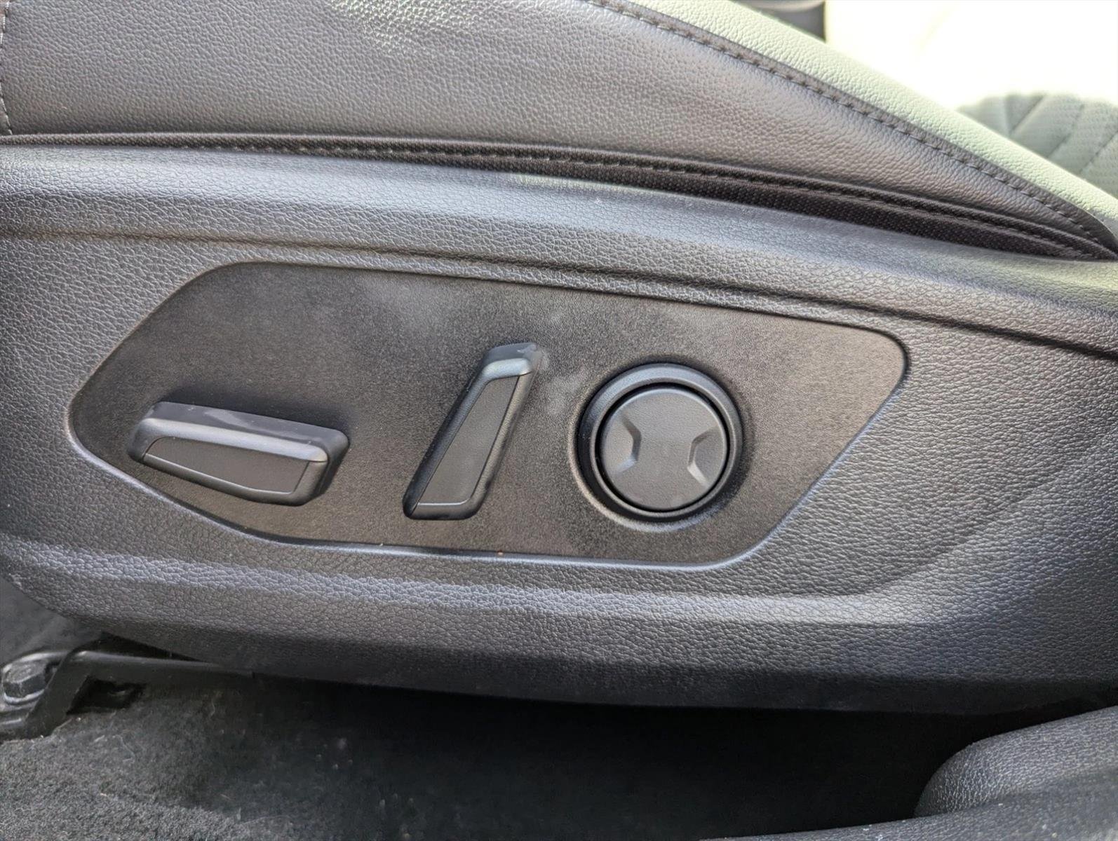Used 2023 Ebony Black Kia X-Line image 11