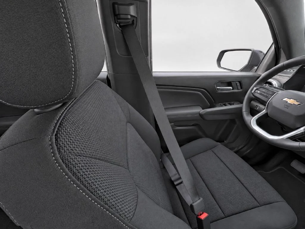 New 2026 Gray Chevrolet LT image 27