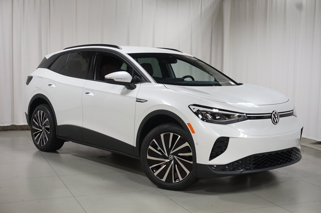 2025 Volkswagen ID.4 Pro photo 2
