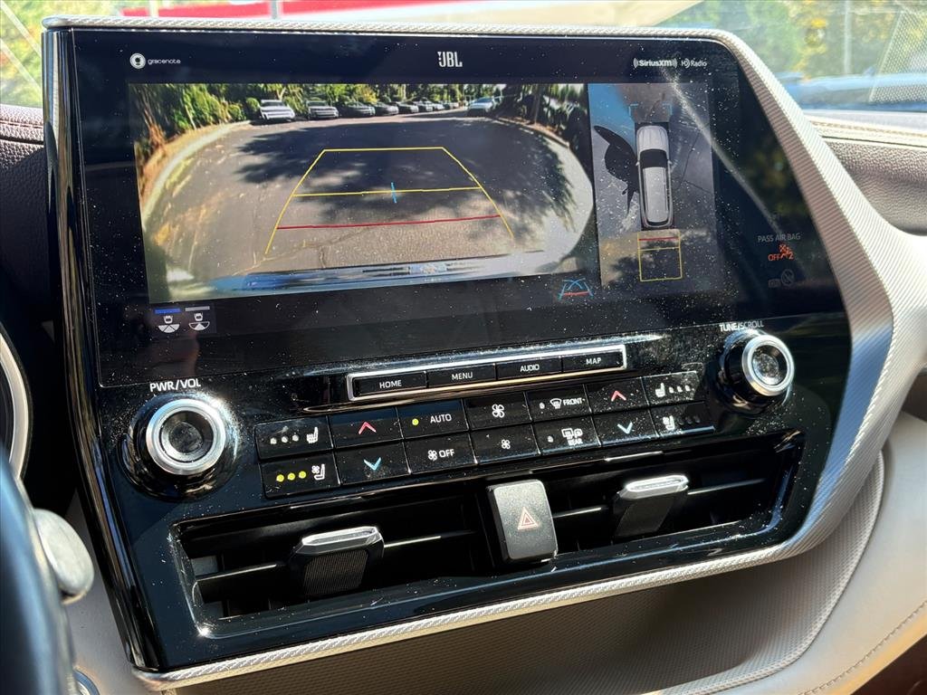 2020 Toyota Highlander Platinum - Photo 9