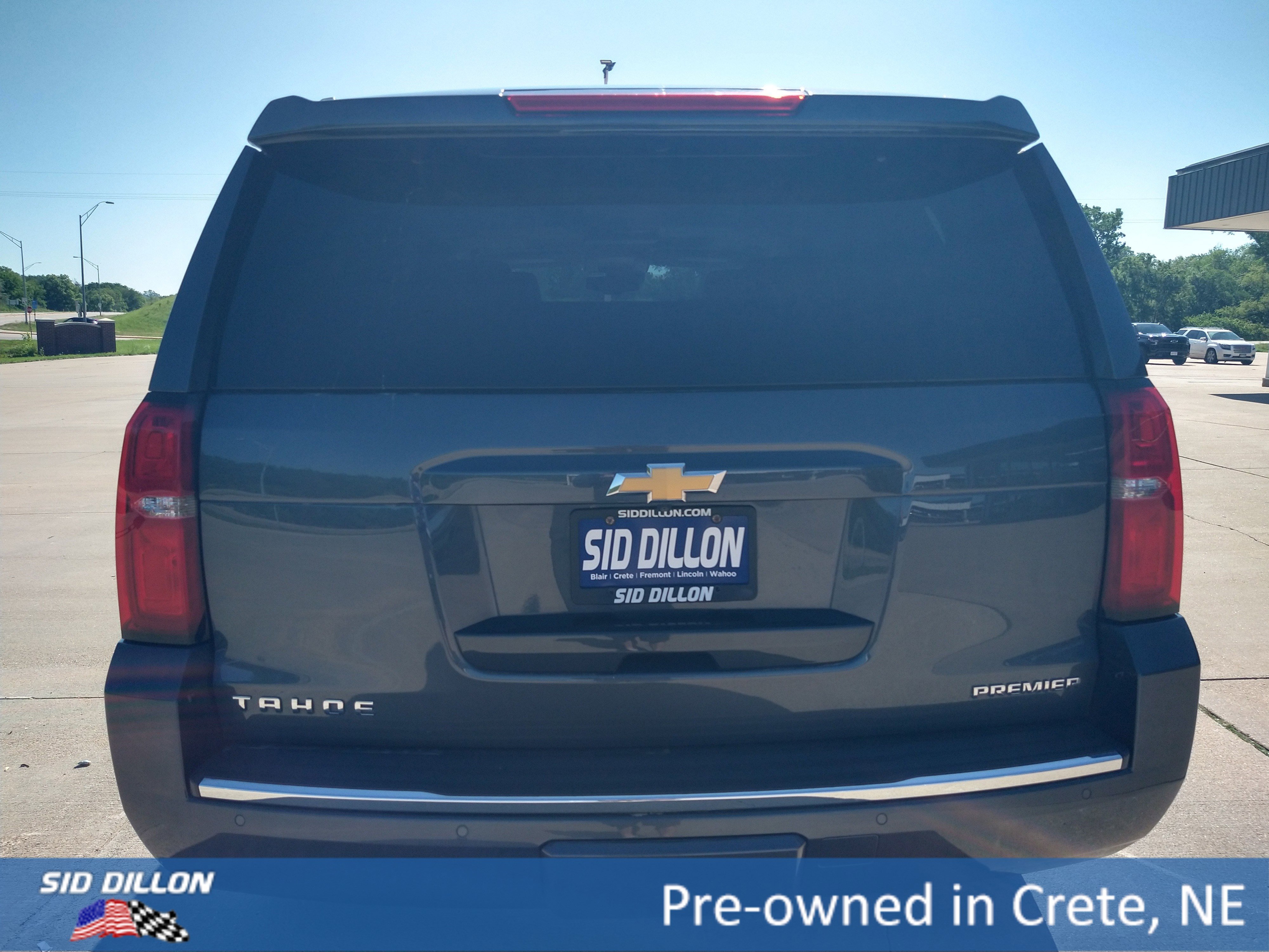 Used 2020 SHADOW GRAY METALLIC Chevrolet Premier image 19