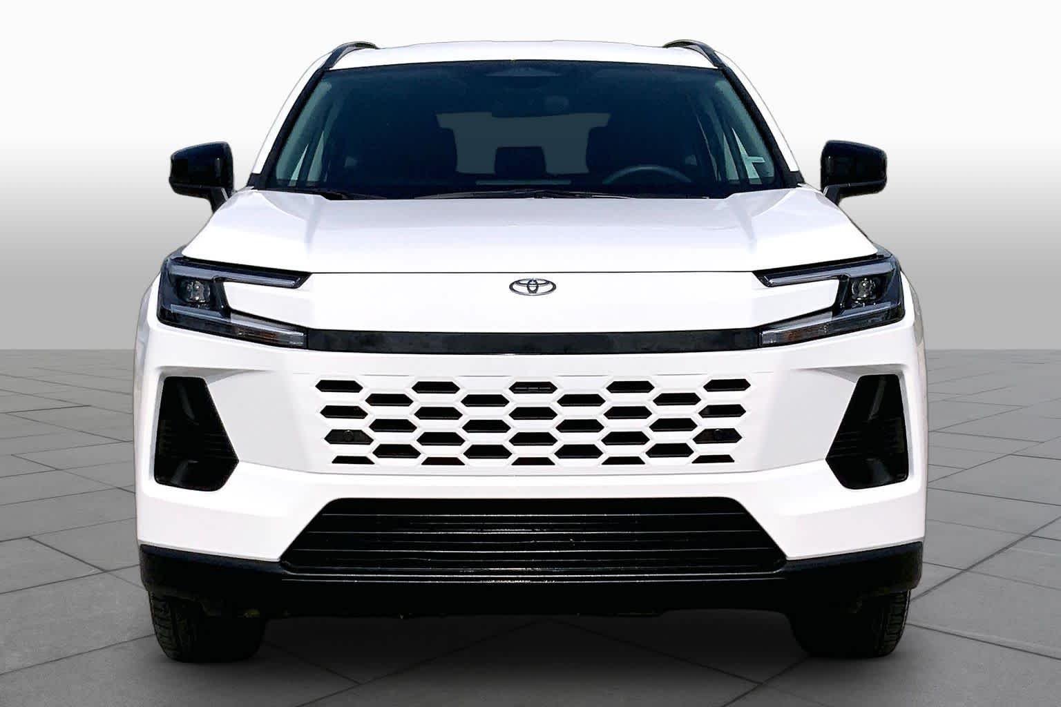 Certified Used 2026 Ice Cap Toyota XLE Premium image 4