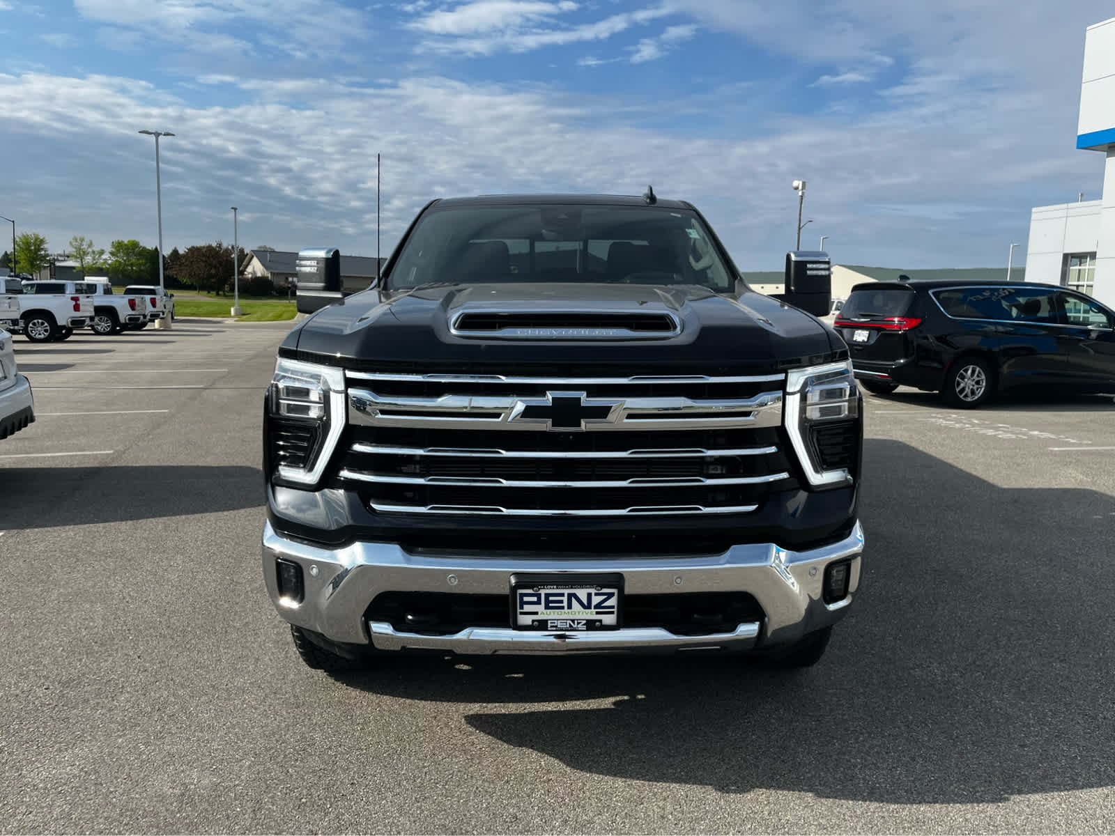2026 Chevrolet Silverado 3500 HD LTZ - Photo 8