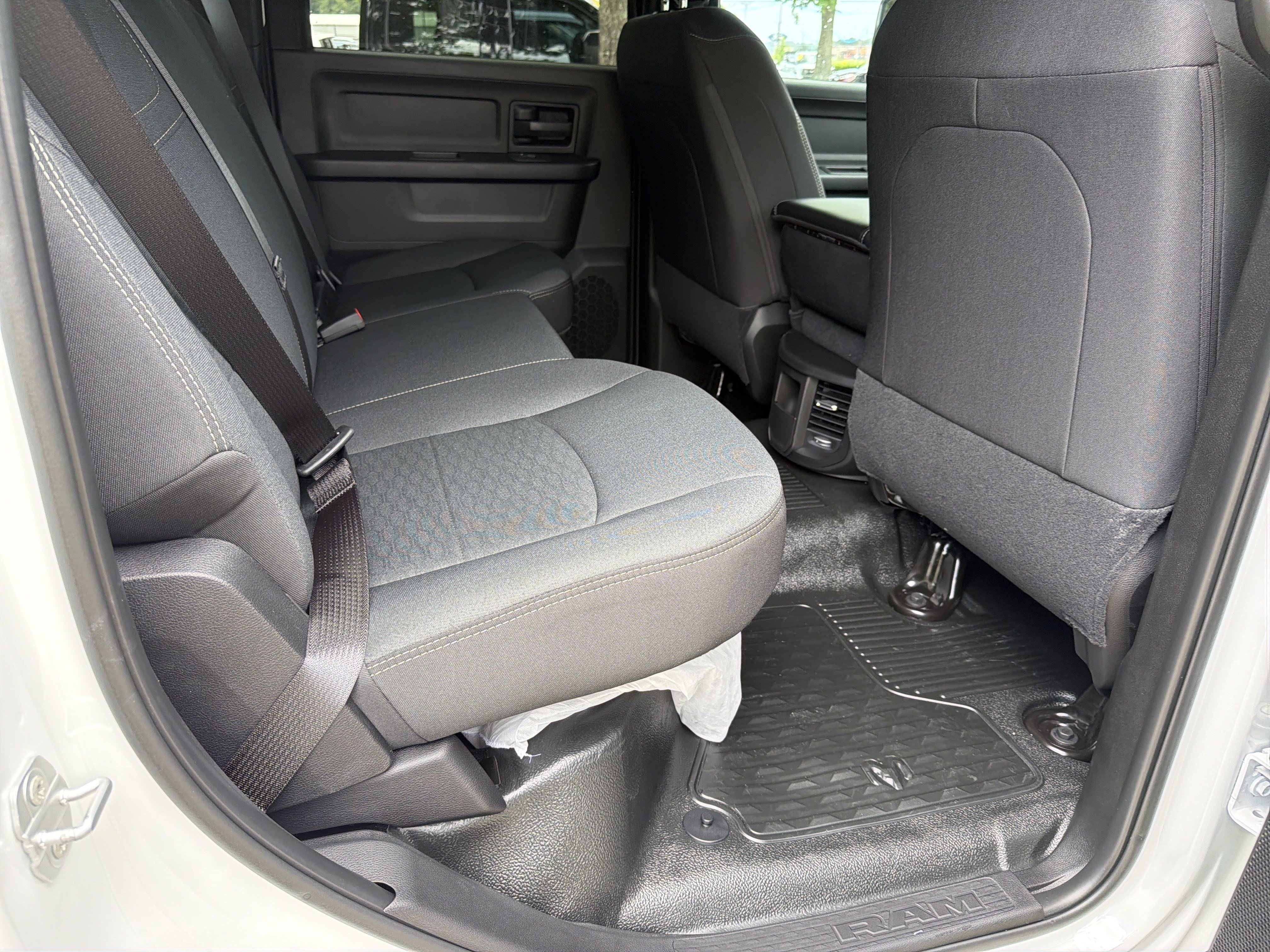 New 2026 Bright White Clearcoat RAM Tradesman image 16