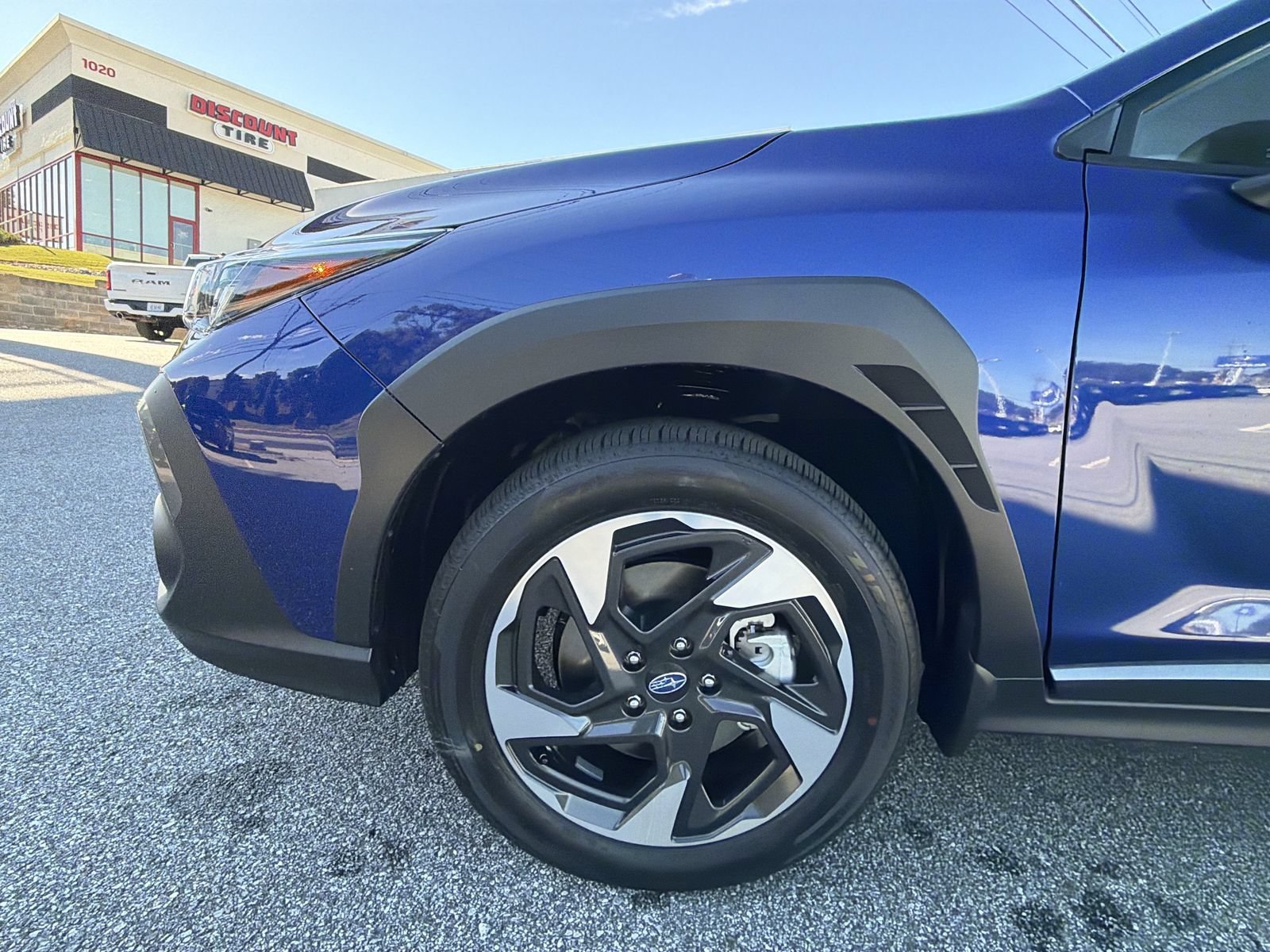 New 2026 SAPPHIRE BLUE PEARL Subaru Limited image 13