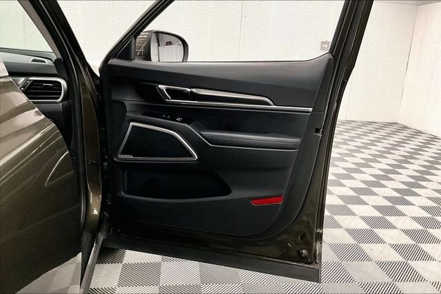 2025 Kia Telluride S - Photo 21
