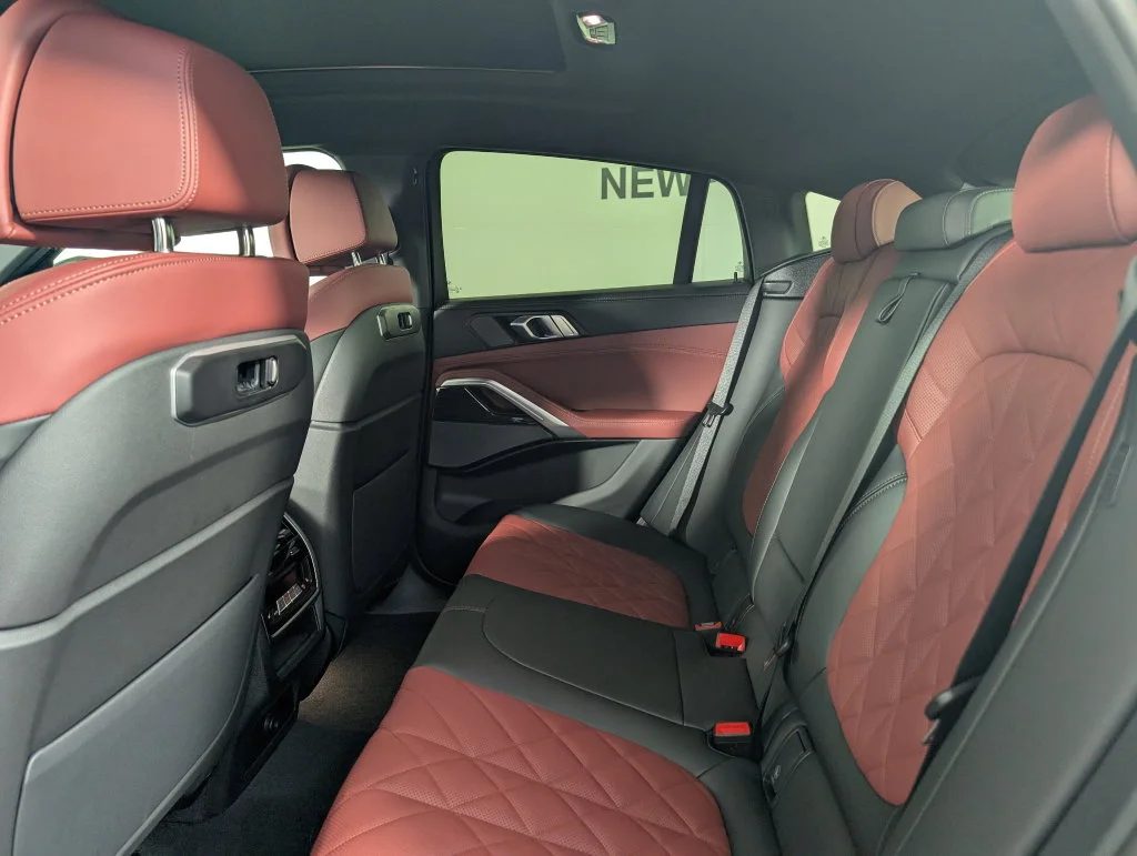 New 2027 Black Sapphire Metallic BMW xDrive40i image 13
