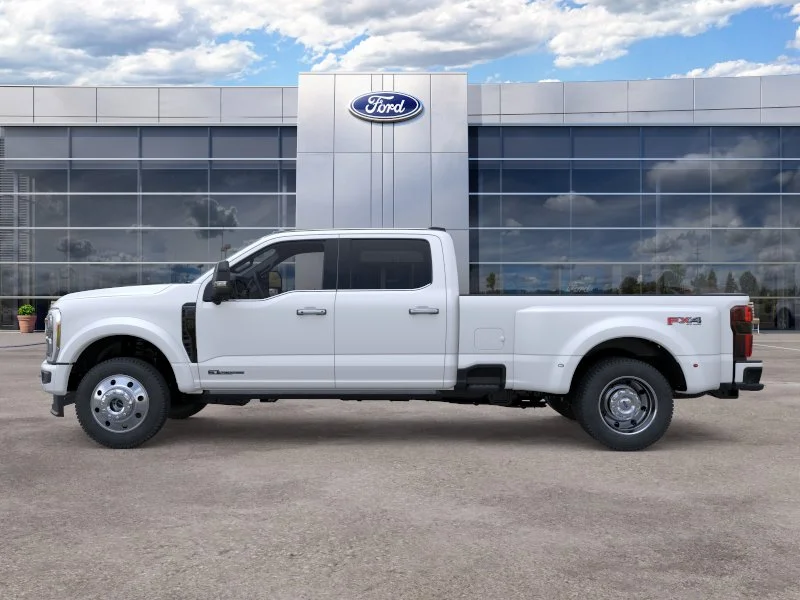 New 2026 Star White Metallic Tri-Coat Ford F-450® Platinum® image 53
