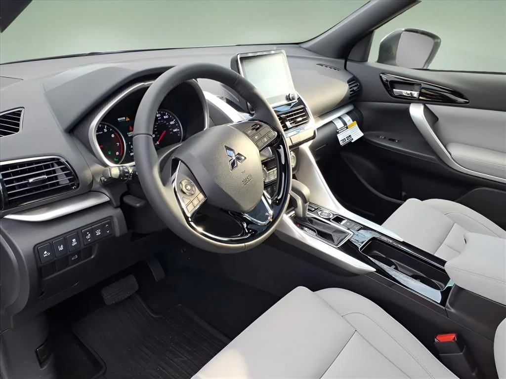 2026 Mitsubishi Eclipse Cross SEL - Photo 11