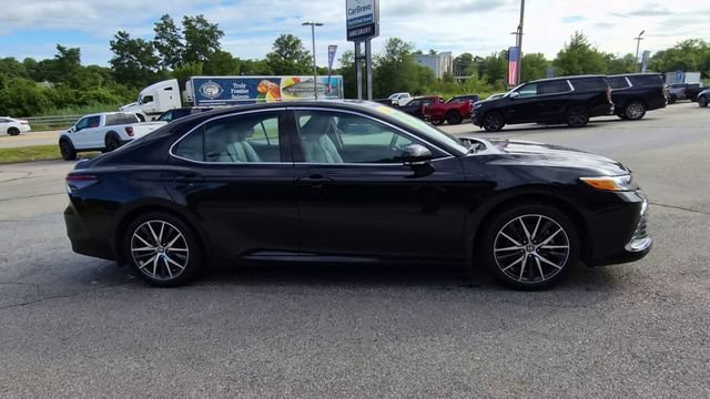 2024 Toyota Camry XLE - Photo 9
